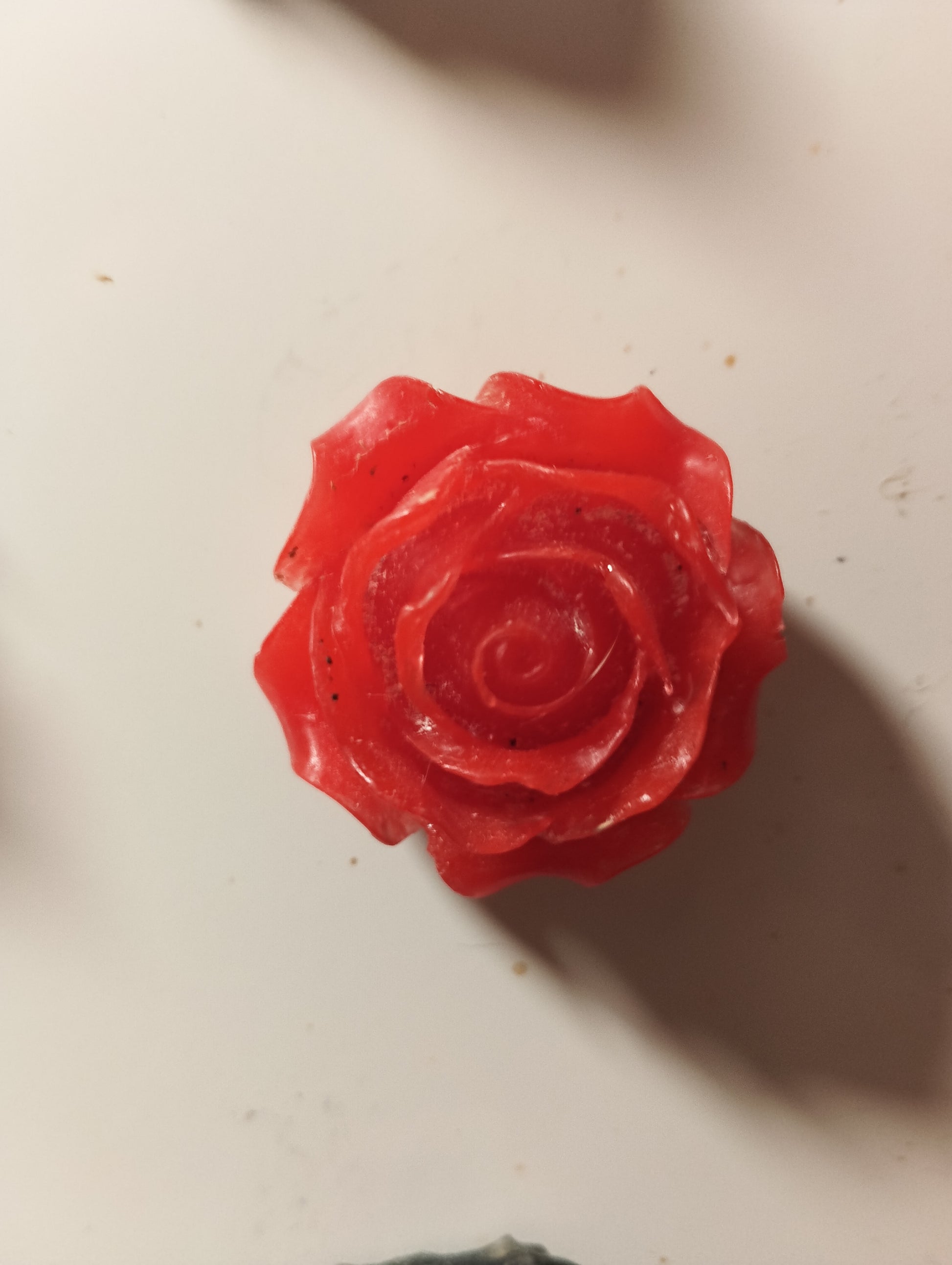 Magnets forme rose couleur rouge - Krearesine 